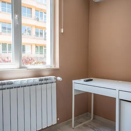 Apartment Elegant Spotless In Center Sofia
